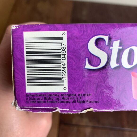 Milton Bradley VINTAGE 1996 60 Piece Storybook The Old Woman Who Lived in a Shoe - Picture 4 of 4